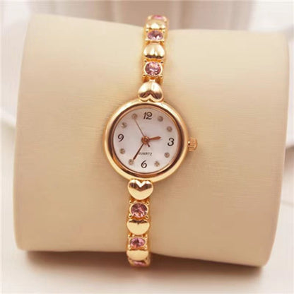 Trend Fashion Elegant Ladies Water Diamond English Watch Small And Simple Bracelet Watch Girls Fashion Women&amp;#039;s Watch